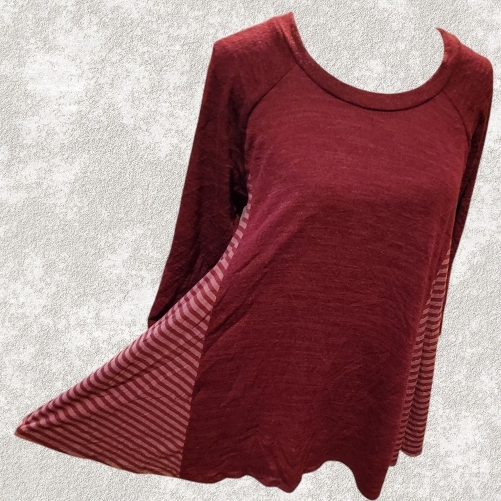 Jules & James Boutique Unique sweater Sz M T50